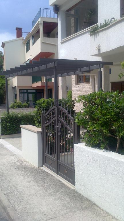 Apartment Jurasovic Makarska Rum bild