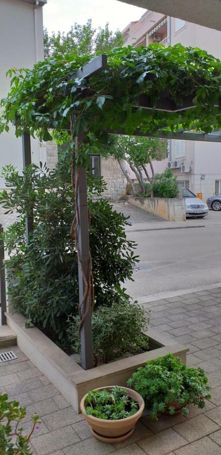 Apartment Jurasovic Makarska Exteriör bild
